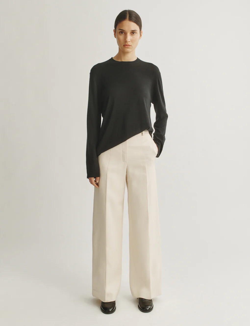 The Tailored Trousers in Wool Silk Suiting 7 The Tailored Trousers in Wool Silk Suiting