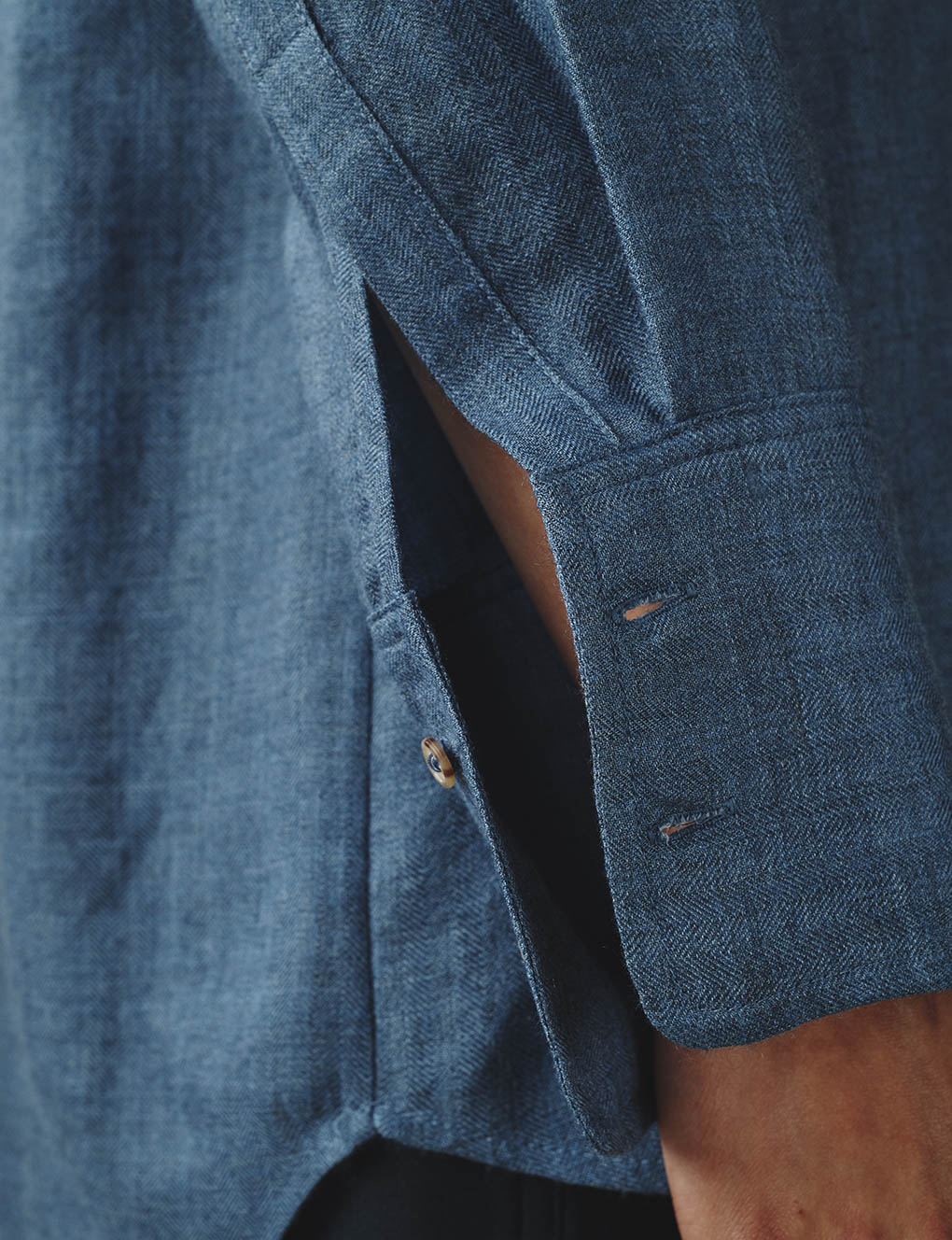 The Everyday Shirt in Silk Cashmere 7 The Everyday Shirt in Silk Cashmere
